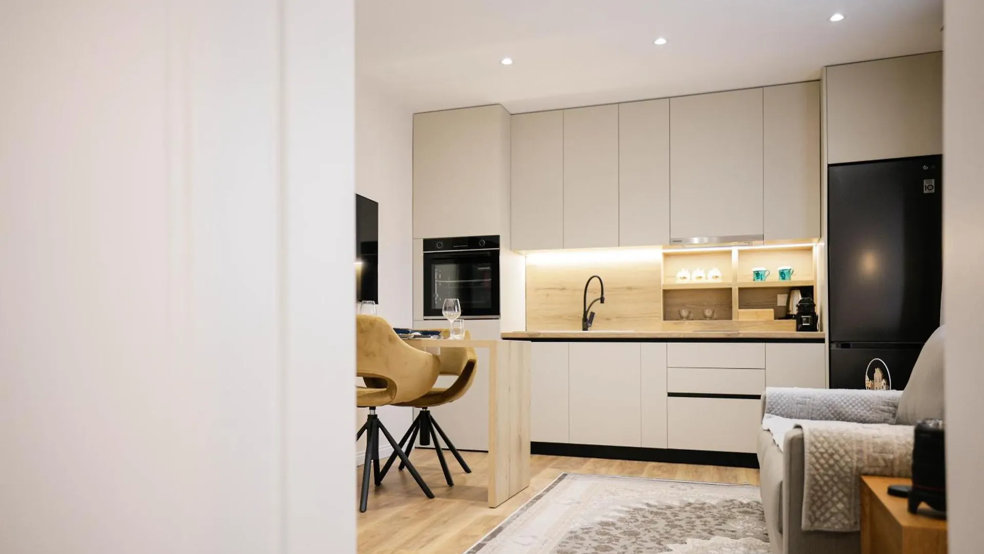 Urban Deluxe Apartments Τίρανα Αλβανία