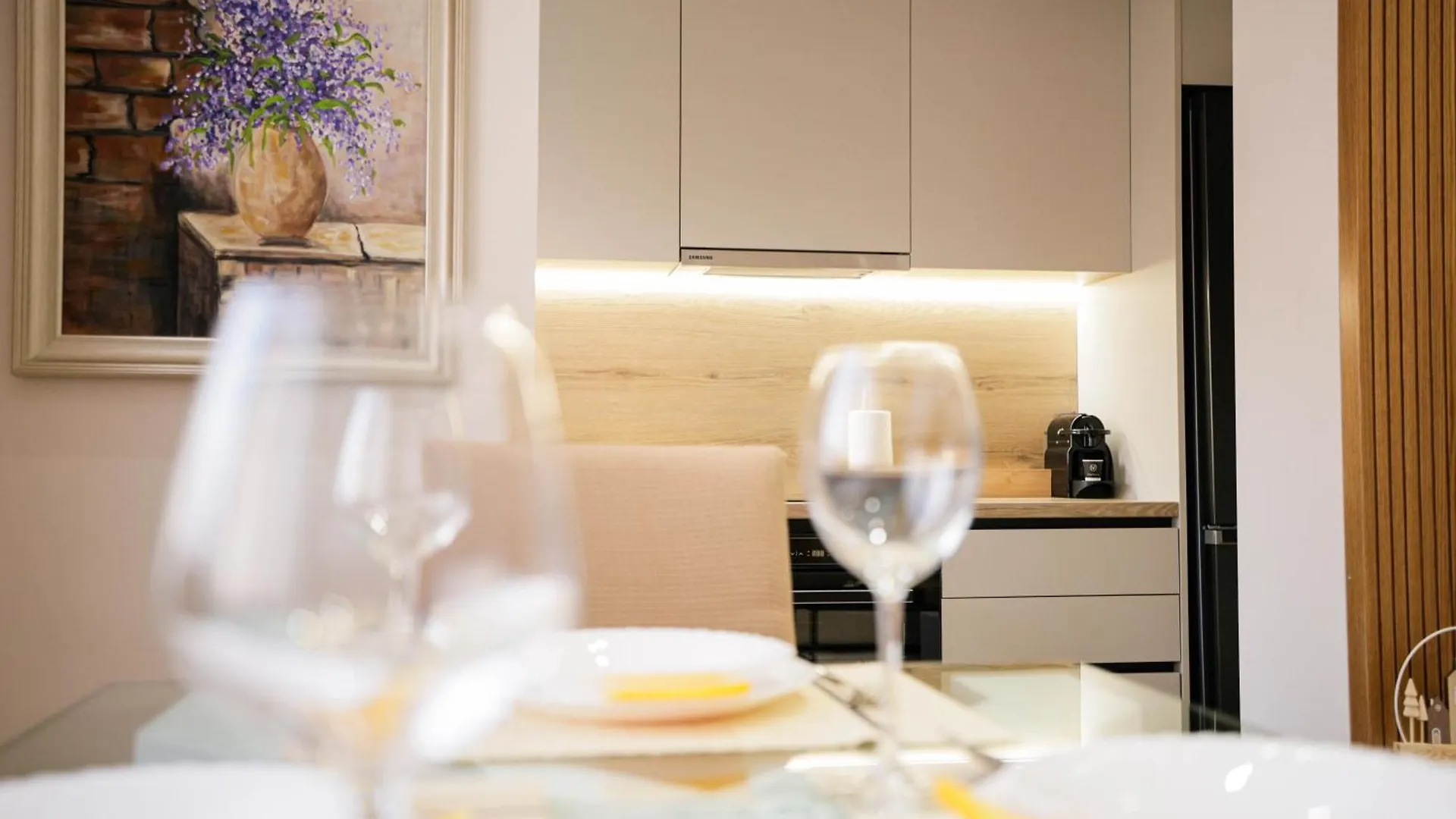 Urban Deluxe Apartments Τίρανα